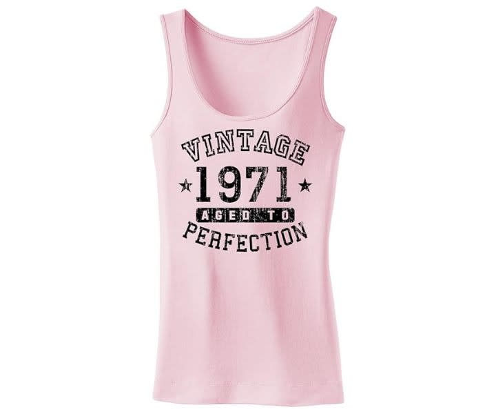 TooLoud 1971 - Vintage Birth Year Womens Tank Top Brand product review