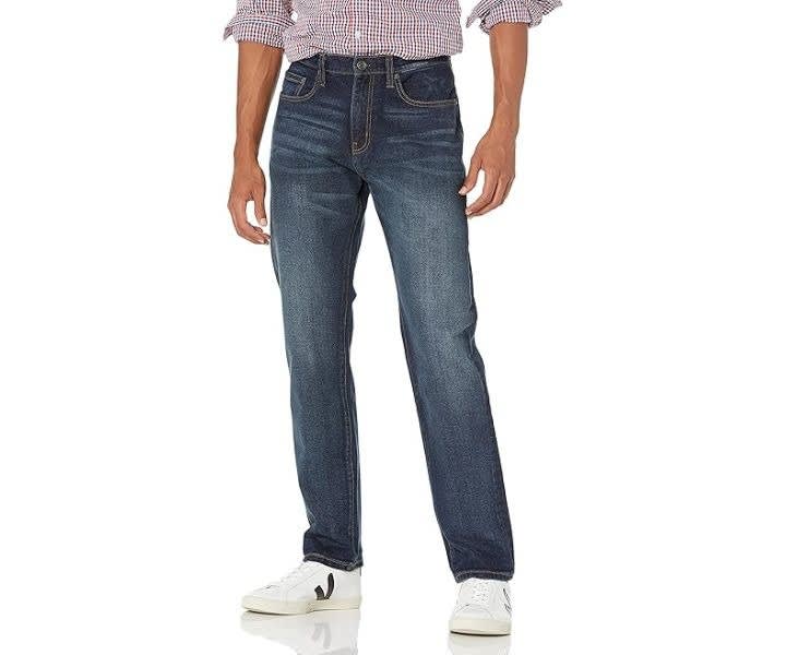 Amazon Essentials Men's Athletic Fit Stretch Jean product review
