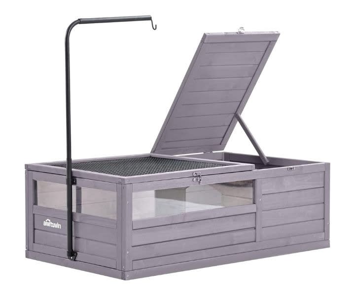 Aivituvin Wooden Tortoise House: Large Habitat, Weatherproof product review