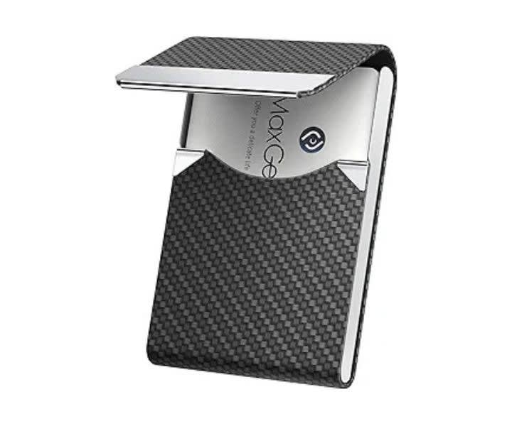 MaxGear PU Leather RFID Card Holder, Slim & Secure product review